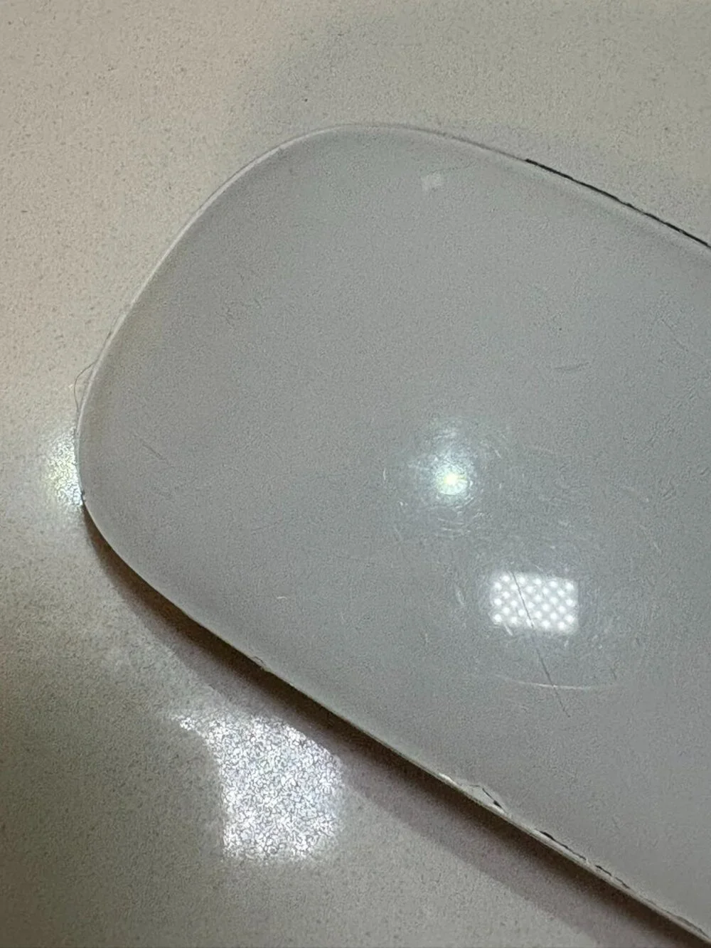 Apple Magic Mouse 2 A1657 Wireless Rechargeable Bluetooth White Silver Used